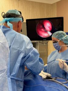 Dr Simon Braham Operation Image 3 - MENT